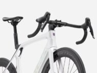 TREK MADONE SL 6 AXS GEN 8 - immagine 3